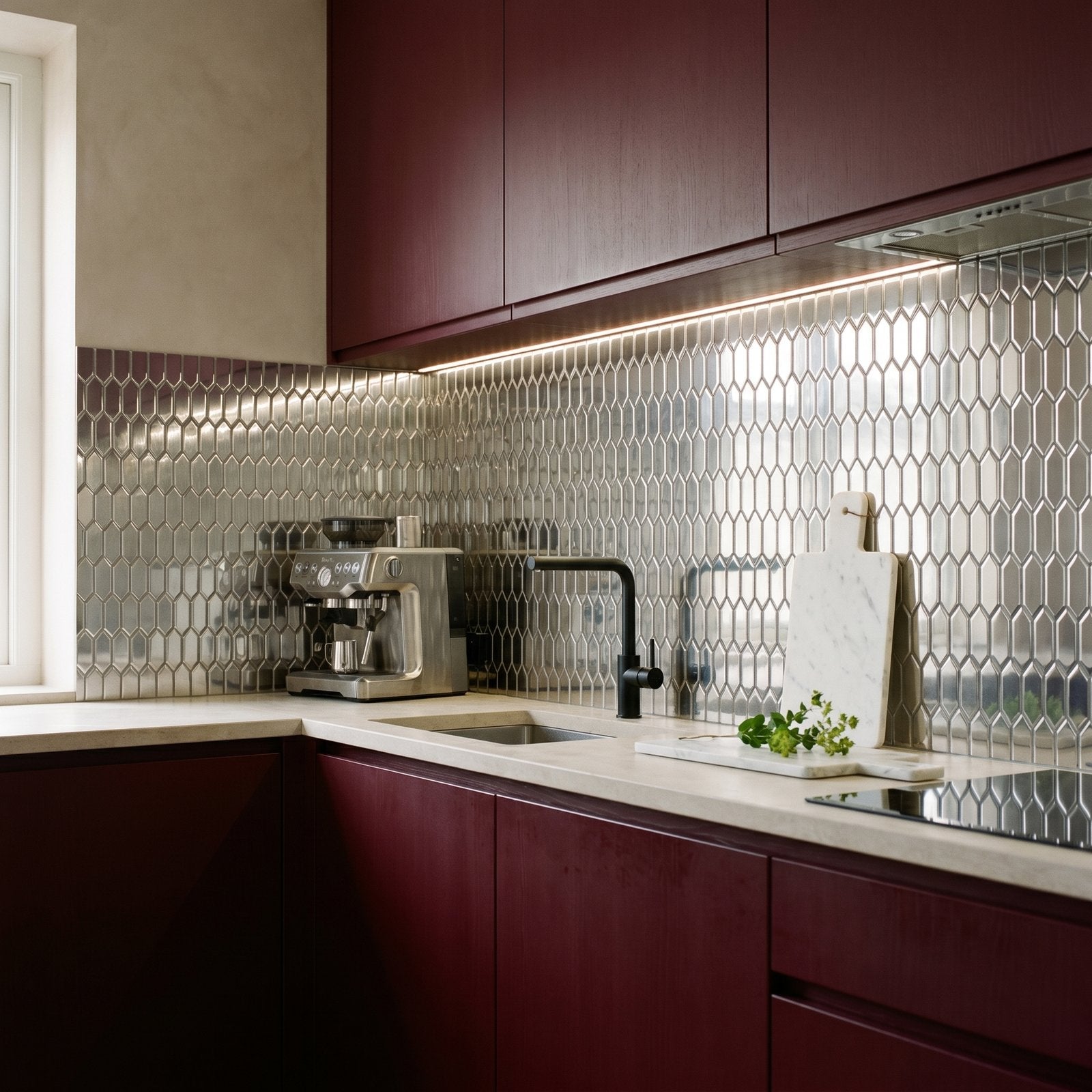 Picket 3D Silver Peel & Stick Splashback | 31×30 cm | Self-Adhesive Mosaic Tile