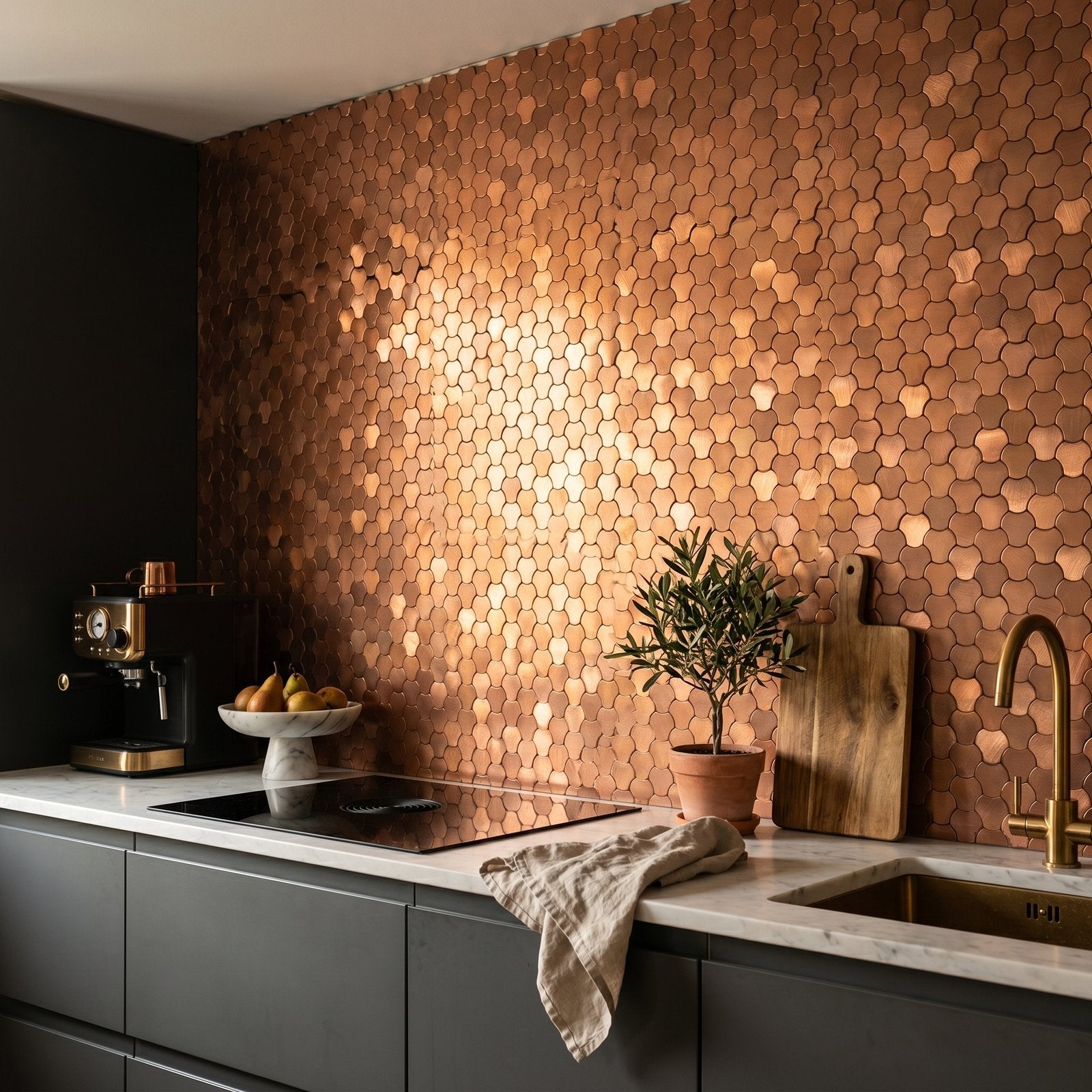 Trefoil 3D Bronze Peel & Stick Splashback | 30.5×29.6 cm | Self-Adhesive Mosaic Tile