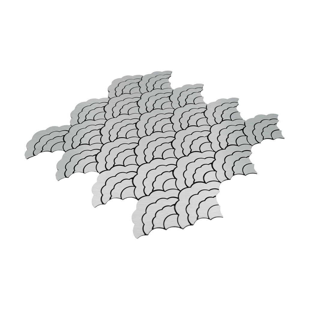 Fan Silver Peel & Stick Splashback | 26.8×28.1 cm | Self-Adhesive Mosaic Tile