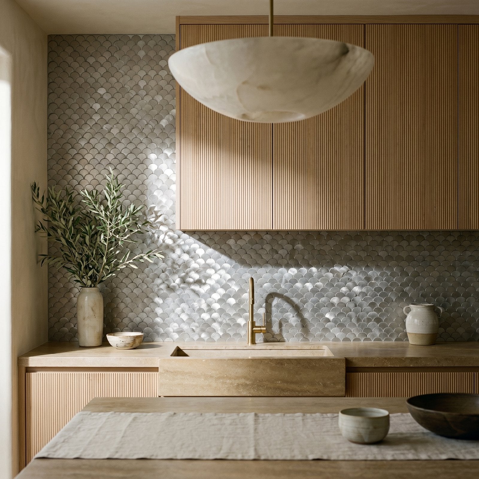 Fish Scale 3D Silver Peel & Stick Splashback | 28.8×29.8 cm | Self-Adhesive Mosaic Tile