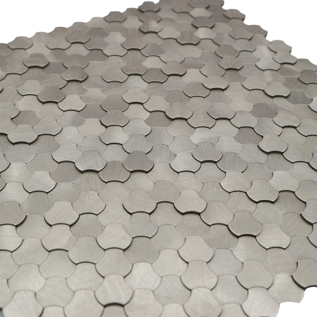 Trefoil 3D Silver Peel & Stick Splashback | 30.5×29.6 cm | Self-Adhesive Mosaic Tile