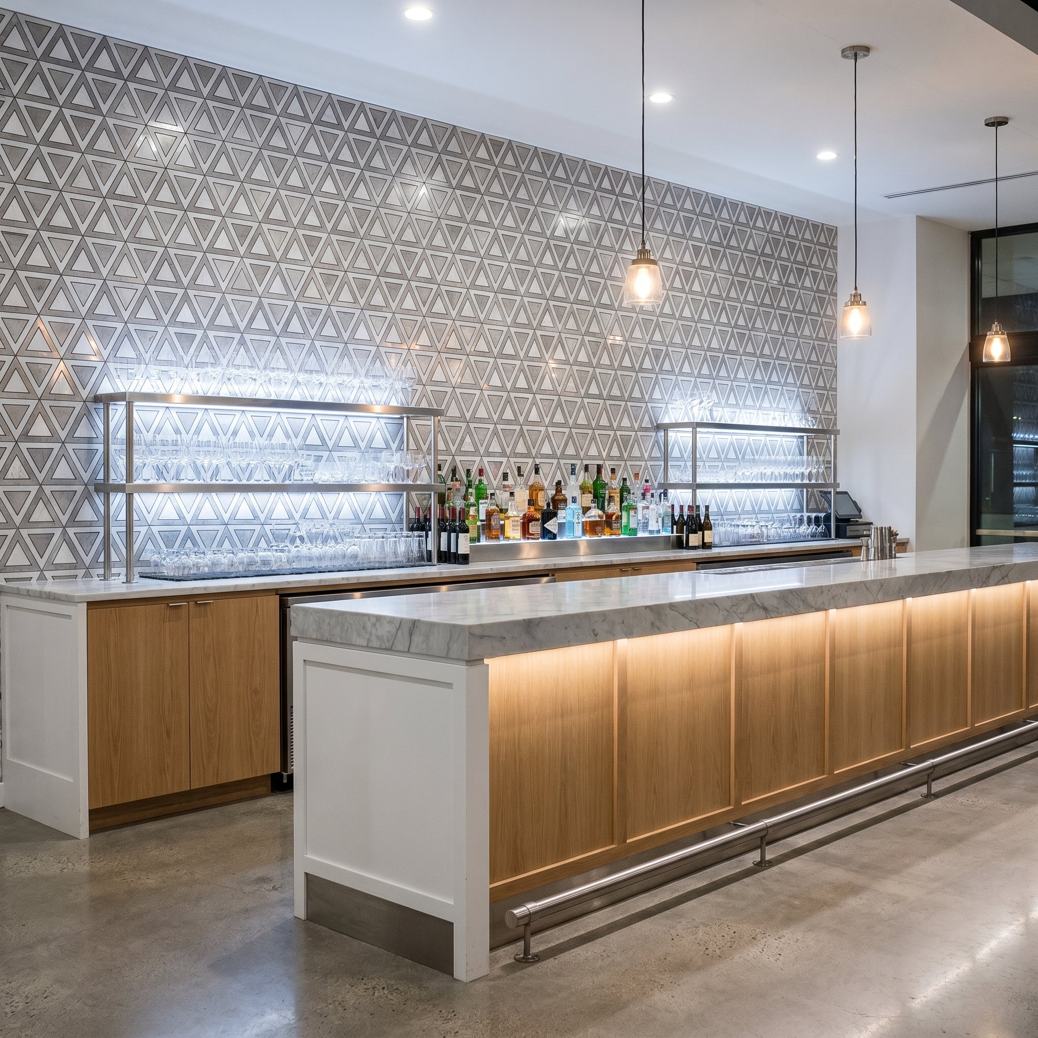 Triangle Gray White-Silver Peel & Stick Splashback | 28.7×33.1 cm | Self-Adhesive Mosaic Tile