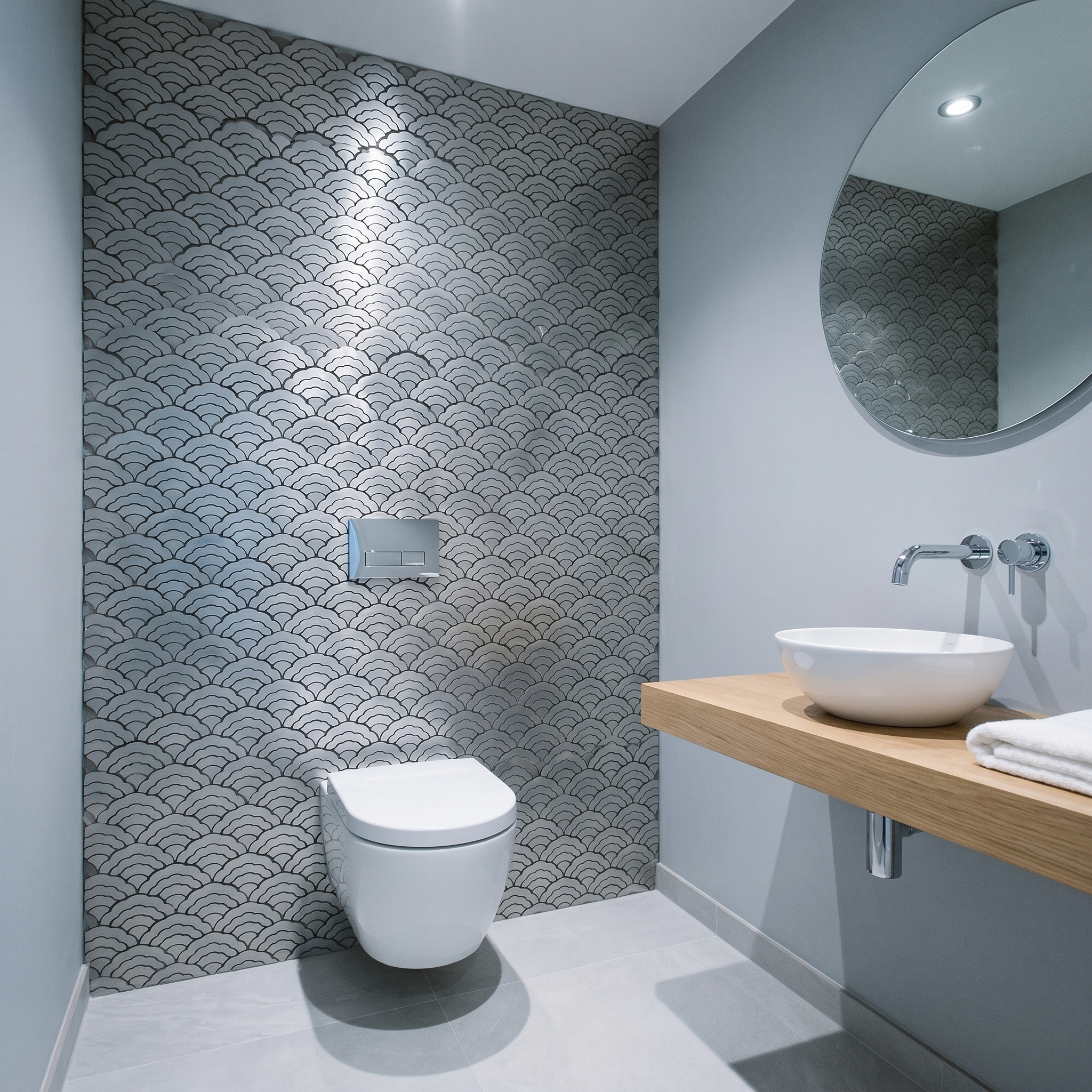 Fan Silver Peel & Stick Splashback | 26.8×28.1 cm | Self-Adhesive Mosaic Tile